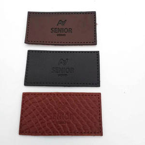 ملابس بشعار منقوش رقميًا بالطباعة الفعلى الفو من شركة التصنيع المخصصة ، قبعات جينز ، ملصقات مزيفة أصلية للملابس - Product Image 5