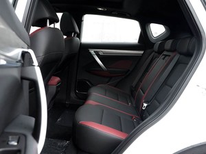 Voitures d'<span class=keywords><strong>occasion</strong></span> 2019 Geely Binyue SUV LHD Automatique 1.5T Hybride Léger Finition Haut de Gamme Prix Abordable <span class=keywords><strong>Voiture</strong></span> d'<span class=keywords><strong>occasion</strong></span> Étrangère Chine Faible Kilométrage - Product Image 4