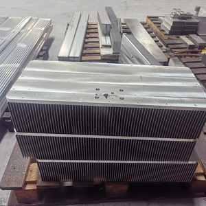 Radiateur à ailettes en cuivre et aluminium haute densité sur mesure pour le refroidissement du châssis - Product Image 3