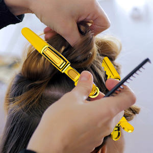 Venta al por mayor de fábrica, pinza de peluquería antideslizante colorida de cocodrilo de plástico de 11cm, pinzas de pelo profesionales de cocodrilo - Product Image 3