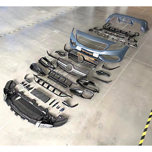Parachoques Kit de carrocería de alta calidad para <span class=keywords><strong>MERCEDES</strong></span> <span class=keywords><strong>BENZ</strong></span> W176 2013-2018 Cambio a modelo 2018 A45 <span class=keywords><strong>AMG</strong></span>. - Product Image 1