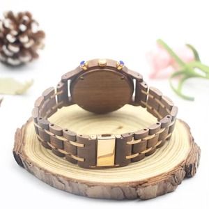Montre chronographe pour homme en bois de zèbre naturel, cadran noir, fenêtre de date, bracelet en bois doré, montre-bracelet étanche, mode décontractée et écologique - Product Image 3