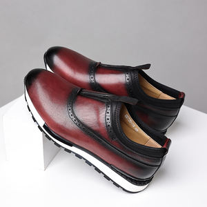 2023 primavera e autunno nuove <span class=keywords><strong>scarpe</strong></span> da uomo in pelle primo strato mocassini brogue <span class=keywords><strong>scarpe</strong></span> in pelle <span class=keywords><strong>scarpe</strong></span> basse all'ingrosso - Product Image 3