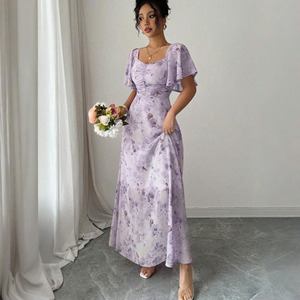 Robe longue élégante décontractée pour femme, idéale pour les fêtes et les vacances, en mousseline florale, col carré, manches courtes à volants, taille haute, coupe trapèze, pour l'été - Product Image 1