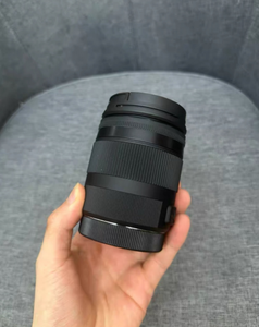ใช้เลนส์ 18-200 มม. f/3.5-6.3 DC OS HSM EF — เลนส์เดียวสำหรับทุกอย่าง, ระบบกันสั่น OS, สภาพดีเยี่ยม, ใช้งานได้เต็มประสิทธิภาพ! - Product Image 1