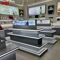 Mostrador de Exhibición de Cosméticos Rectangular Minimalista de Madera TDP para Perfumes, Lápiz Labial y Productos para el Cuidado de la Piel en Tiendas Minoristas
