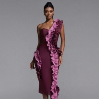 OUDINA Nouvelle Robe de Soirée Asymétrique à Patch 3D Color-Block Grande Taille Moulante pour Femme