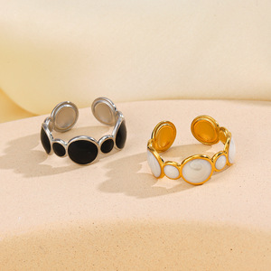 2025 été à la mode Simple conception géométrique goutte à goutte huile argent anneaux pour femmes plaqué or en acier inoxydable bijoux accessoires - Product Image 4