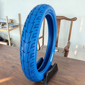 Pneumatico per Moto di Livello Professionale 90/90-18 T71 Personalizzato in Fabbrica, a Bassa Resistenza al Rotolamento, per Ciclomotori, per i Balcani - Product Image 3