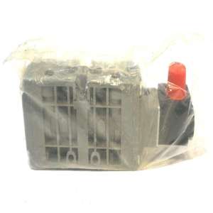 โซลินอยด์วาล์วโซลินอยด์0-820-023-001 0820023001สต๊อคอุตสาหกรรมอัตโนมัติใหม่ - Product Image 1