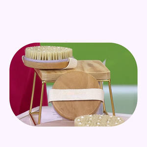 Brosse exfoliante en sisal 100 % naturelle et végane, manche en bambou, pour douche et bain à sec, vente en gros usine - Product Image 3