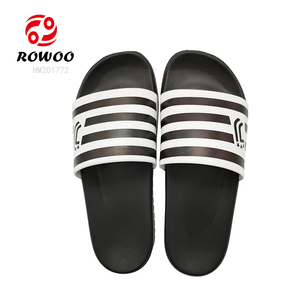 Benutzer definierte neueste Design PU Slides Hausschuhe Kinder Indoor Slipper Flache Sandalen Anti Slippy Sleeper Unisex Schuhe für Kinder - Product Image 4