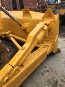 Bulldozer D85-18 Usado en Venta, Capacidad de Aplicación de Aserrín de 4.3m - Product Image 6