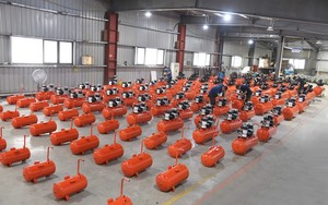 Compresor de Aire de Pistón de Accionamiento Directo de 1.5HP 1.1KW con Bomba, Tanque Refrigerado por Aire de 8L 9L 10L, Portátil Industrial, Alimentación CA, Sin Aceite - Product Image 3
