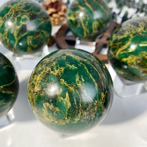 Esfera de Esmeralda Tallada a Mano, Cristal Natural Pulido, Artesanía Curativa, Decoración para el Hogar con Temas de Feng Shui y Mascotas, Venta al Por Mayor - Product Image 3