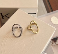 Bague tendance et élégante en argent 925 plaqué or pour femme, design de niche de luxe léger, simple et polyvalente