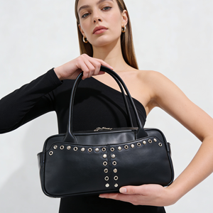Bolso de Hombro con Ojales Plateados Estilo Punk, Diseño 2026 - Bolso Tote de Cuero PU Premium para Mujer - Bolso de Mano con Estilo Urbano y Atrevido - Product Image 6