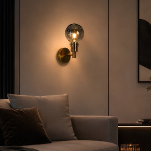 Lámpara de Pared Noctelle de Latón Cepillado con Globo de Vidrio Gris Ahumado, Garantía de Calidad, Decoración para Dormitorio - Product Image 6