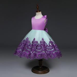 Estate del ricamo backless bowknot abito da sposa per la bambina - Product Image 2