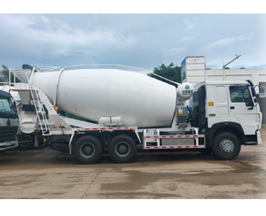 รถผสมคอนกรีตมือสอง Howo ขนาด 6x4 371 แรงม้า 10 ลูกบาศก์เมตร เกียร์ธรรมดา ดีเซล ยูโร 2 พร้อมขาย - Product Image 4