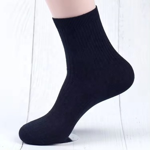 Calzini a spazzola in cotone pettinato da uomo di base bianco e nero Design Casual Anti-batterico all'ingrosso per abiti formali - Product Image 2