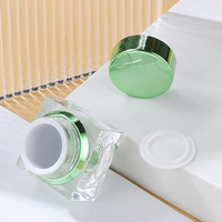 Pot de crème carré en acrylique vide 5G de luxe, emballage cosmétique fantaisie en plastique, pot blanc, rose, vert avec couvercle pour crème de soin et crème visage