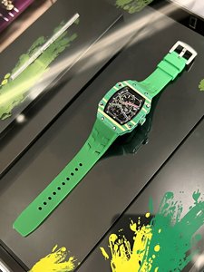 Orologio <span class=keywords><strong>da</strong></span> <span class=keywords><strong>Polso</strong></span> Sportivo <span class=keywords><strong>di</strong></span> <span class=keywords><strong>Lusso</strong></span> per <span class=keywords><strong>Uomo</strong></span>, Verde, in Silicone e Nylon, con Movimento al Quarzo in Fibra <span class=keywords><strong>di</strong></span> Carbonio, Ultra-sottile 7,8mm, Cinturino 67-02 - Product Image 5