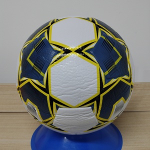 Ballon de football officiel personnalisé pas cher couleur unie 2026 5 Ballons de football en PU promotionnels - Product Image 1