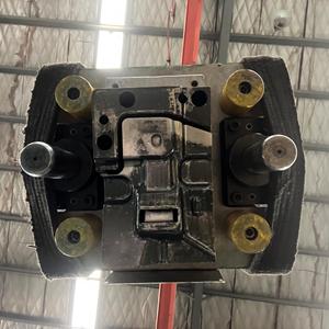 Las fábricas de moldes automotrices de China suministran piezas de automóviles, troqueles de estampado de chasis y troqueles, productos de moldes de alta calidad - Product Image 4