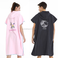 Cape à séchage rapide absorbante personnalisée adulte enfants plage Surf natation plongée serviette à capuche avec poche Poncho serviette à langer