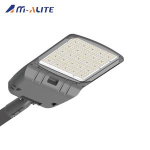 Pièces de rechange pour lampadaires LED extérieurs en aluminium, étanches IP65, 150W/200W, certifiées RoHS, garantie 2-5 ans - Product Image 1