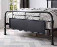Neu eingetroffen: Schwarzes Metallbettgestell, kundenspezifische Größen (Twin, Full, Queen, King), einfache Montage, robust und langlebig, ideal für Mietwohnungen und Zuhause.