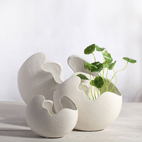 Pots de fleurs décoratifs en céramique de style nordique, blancs, modernes, artistiques, en forme de coquille d'œuf, pour jardin
