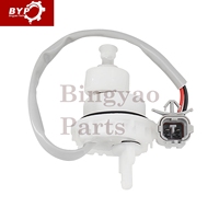 Capteur de niveau d'eau du filtre à carburant pour Toyota Land Cruiser Séries 80 et 100 HDJ HZJ 1990-2007 8446160050 OE Vente en gros en stock