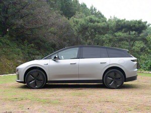 Idée de nouvelles voitures 2025 Offre Spéciale Li I6 2WD édition standard grand SUV de taille moyenne véhicule électrique pur avec une autonomie de 720km et une batterie de 87,3 kWh - Product Image 4