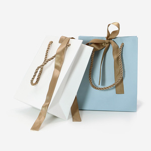 Custom Logo <b>Bow</b>-knot Recycled Materials Paper Bag Ribbon Handle Cardboard Packaging Tote Bags Bolsas <b>Gift</b> Paper Shopping Bag - Product Image 3