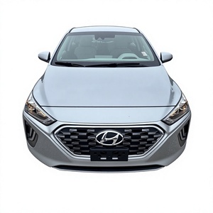 Hyundai Ioniq Hybrid SE 4 portes, modèle 2020, sans accident, occasion, à vendre - Product Image 1