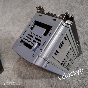 1 pièce d'occasion FUJI Governor FRN0.4G1S-4C 380V 0.4KW - Product Image 3
