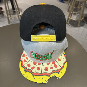 Venta al por mayor nueva gorra de béisbol bordada mordida pizza plana hip-hop de alta calidad impermeable estilo deportivo con imagen de dibujos animados gran oferta - Product Image 2