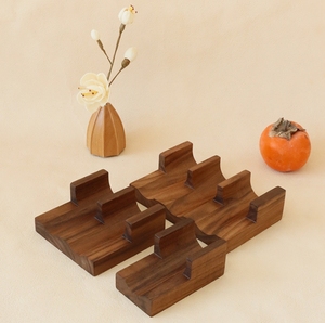 <span class=keywords><strong>Plateau</strong></span> en forme de U en métal et bois durable Rouleau à main Sushi Français Taco Porte-rouleau <span class=keywords><strong>Plateau</strong></span> à oursins Plats de fête Supports de rangement - Product Image 1