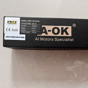 Sistema de persiana motorizada con batería de litio y rodillo inteligente veneciano Romano - Product Image 2