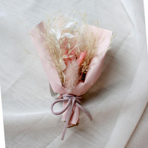 Cadeau en boîte aux lettres, fleurs séchées, mini fleurs préservées, décoration intérieure, bouquet bohème pour demoiselle d'honneur, cadeau d'anniversaire, cadeaux de fête des mères pour elle - Product Image 3