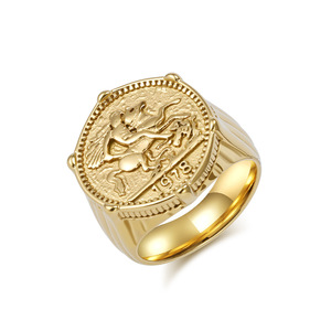 Klassischer Vintage Napoleon Eastern Expedition Knight 1978 Siegelring aus Gold und Edelstahl für Herren und Damen als Hochzeits- oder Geburtstagsring - Product Image 1
