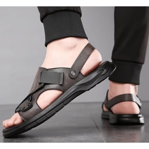 Nouvelles sandales classiques décontractées en cuir véritable pour hommes, idéales pour l'été et les activités de plein air, avec semelles souples - Product Image 4