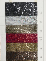 Tissu en cuir PU souple de 0,6 mm à finition pailletée, motif carré à sequins/grille pour chaussures, sacs, couvertures d'album, costumes de scène, coques de téléphone