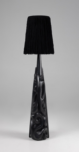 Lámpara de Pie Decorativa SARMAT con Pantalla de Diseño Artístico Único y Luz Ambiental Cálida del Fabricante - Product Image 2