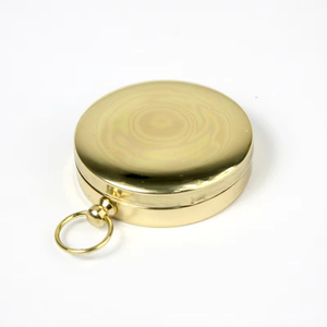 Boussole miniature en laiton lumineuse et étanche pour la vente en gros, boussole portable pour le camping et les activités de plein air - Product Image 3