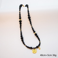 Collier pendentif en perles d'agate noire pour femme, avec breloque lune ondulée, bijou de mode de luxe léger et tendance