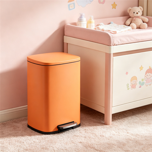 Lixeira com Pedal para Quarto de Bebê, Cesto de Lixo com Controle de Odor e Abertura Sem Mãos - Product Image 1