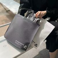 Sacs fourre-tout réutilisables écologiques, imprimés sur mesure, en tissu recyclable non tissé, avec poignées et logo